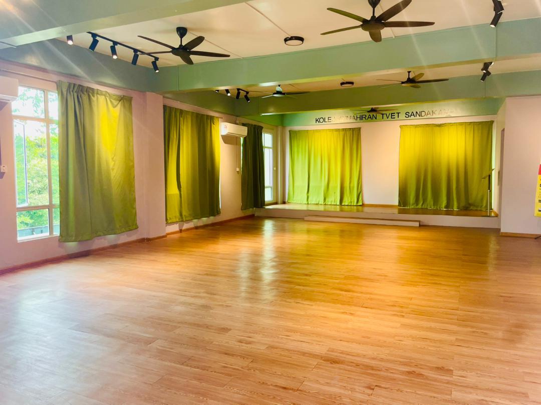 Dewan serbaguna Kolej Kemahiran TVET Sandakan